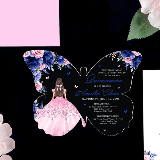 Invitación De Quinceañera en Acrílico Transparente con Mariposas Lavandas - Leila