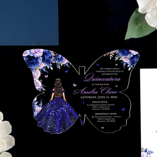 Invitación De Quinceañera en Acrílico Transparente con Mariposas Lavandas - Leila